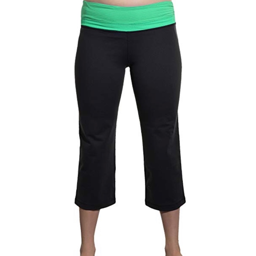 Kirkland Signature Capri Pant Size Small